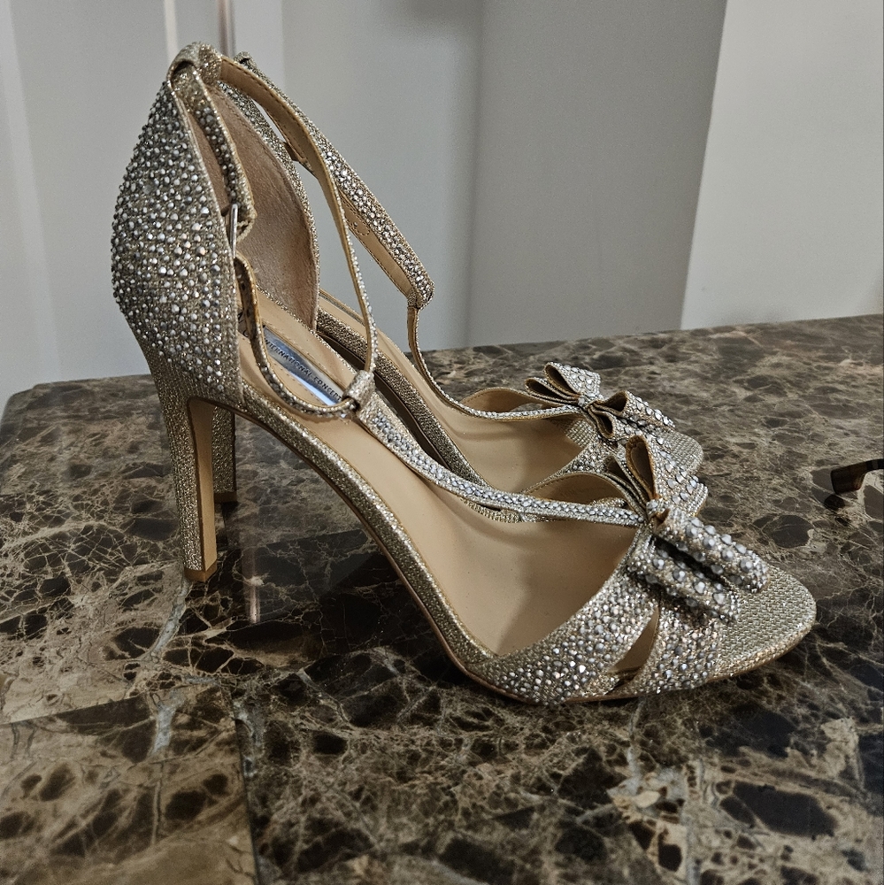 INC Gold Reesie Rhinestone Bow Evening Sandal